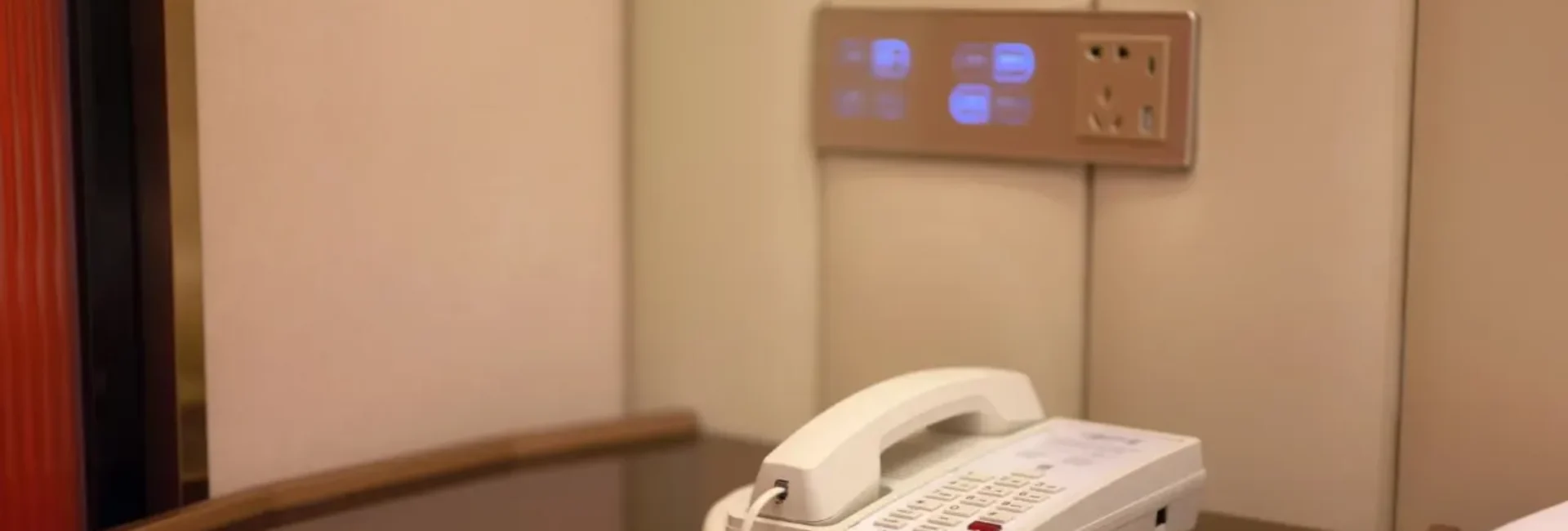 Family Friendly Room – Courtyard-View (Terrace)