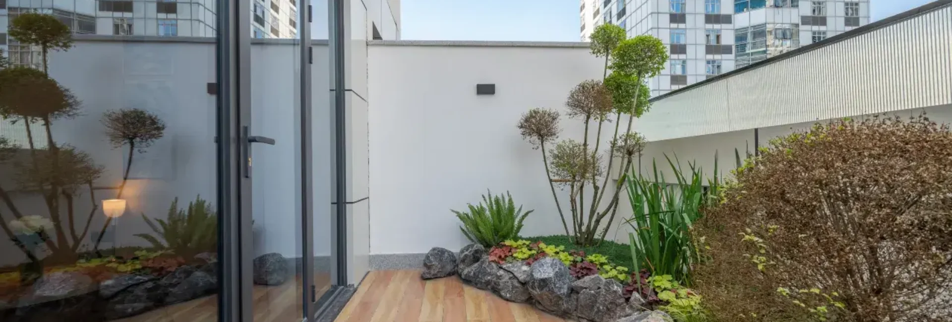 Guestroom – Courtyard-View (Waterbed)