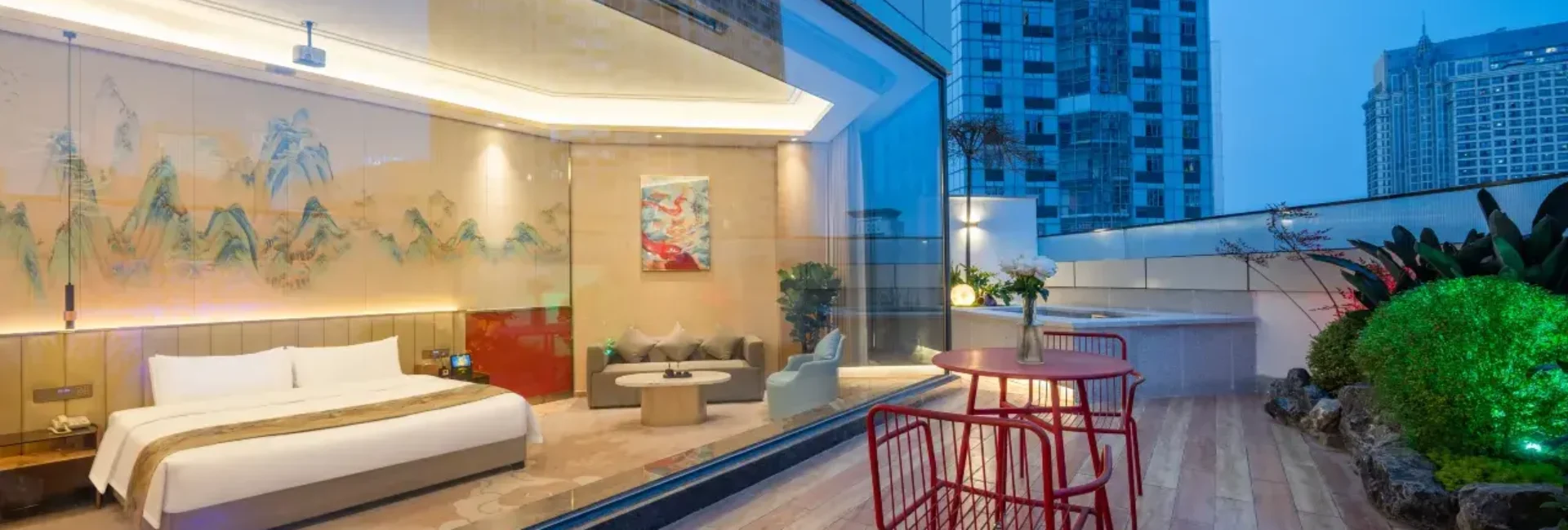 Guestroom – Courtyard-View (Waterbed)