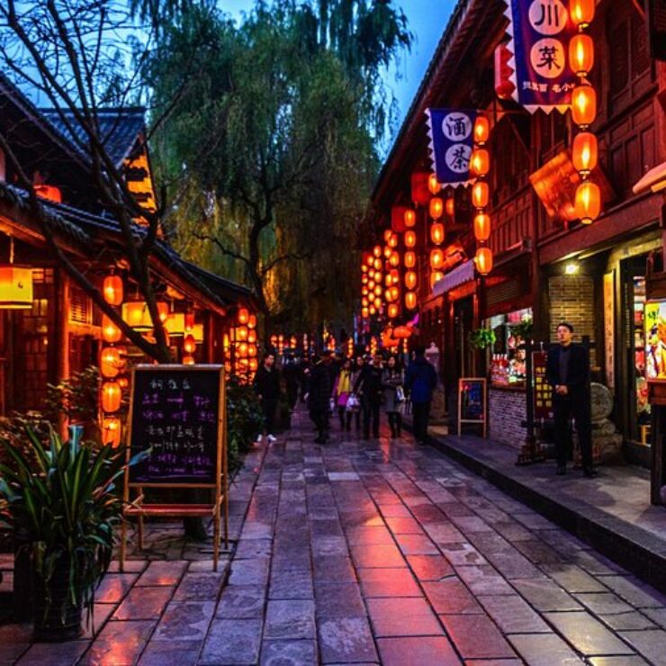 Jinli Ancient Street — Where Chengdu’s Soul Comes Alive, Just Beyond Your Doorstep at City Xiyouli Hotel